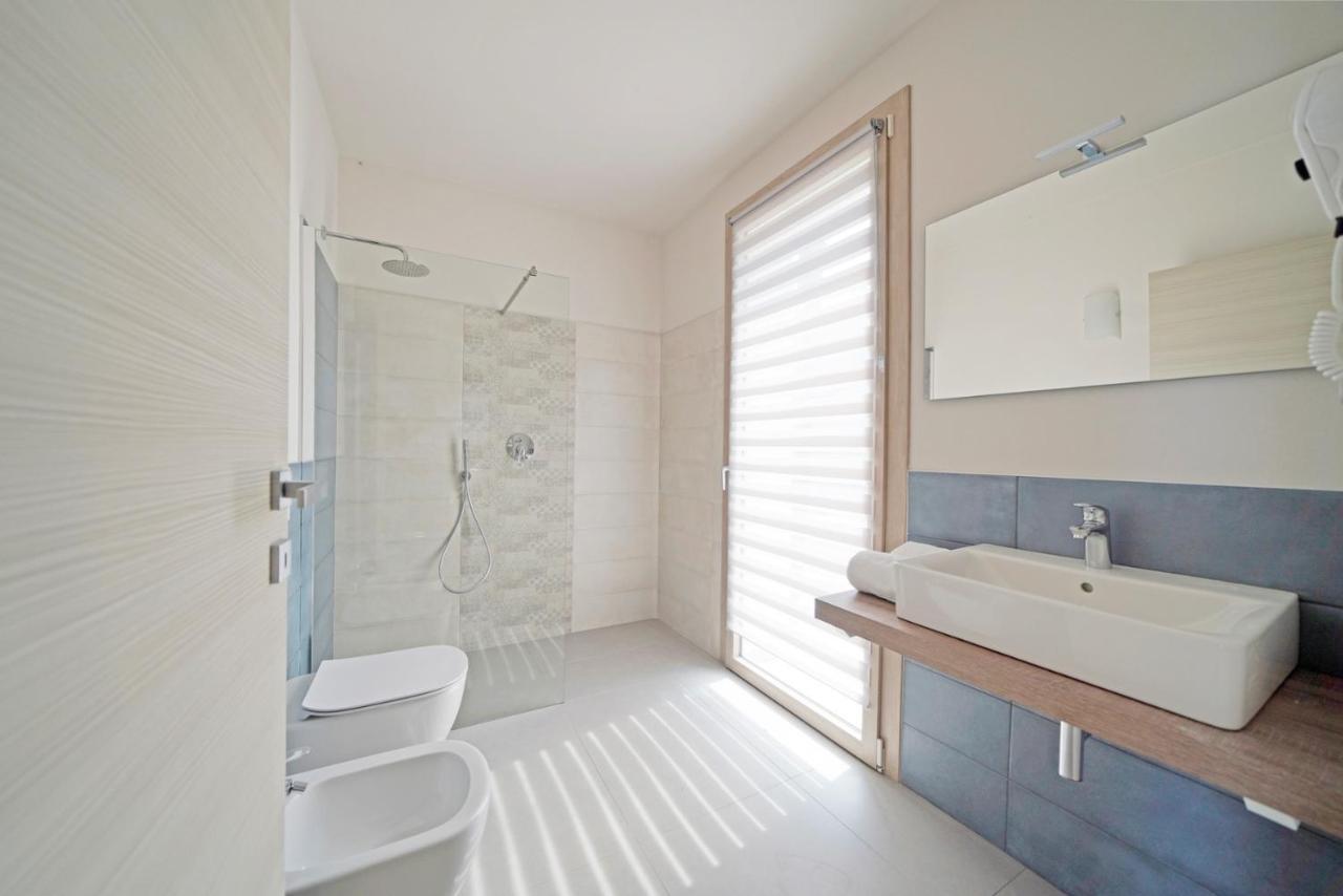 Gardaliva Blue Studio 3 Manerba del Garda Exterior photo